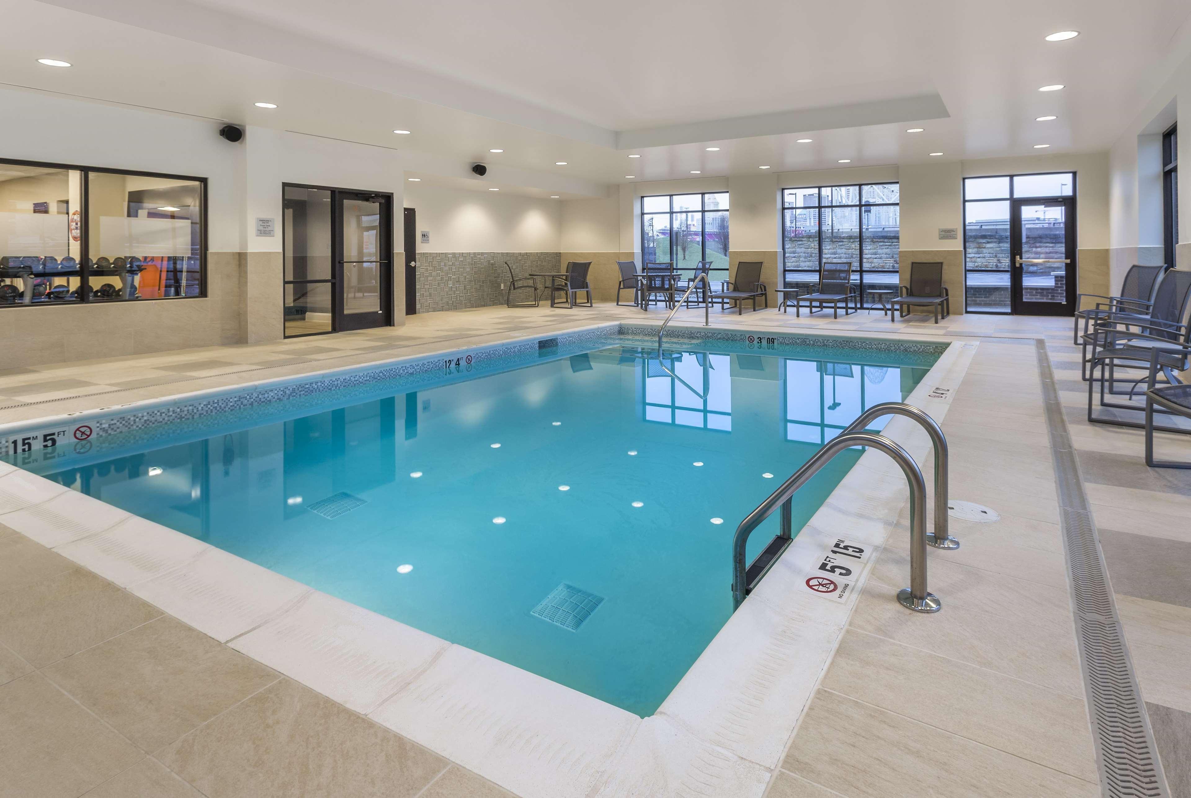 Hampton Inn & Suites Newport/Cincinnati, Ky Экстерьер фото