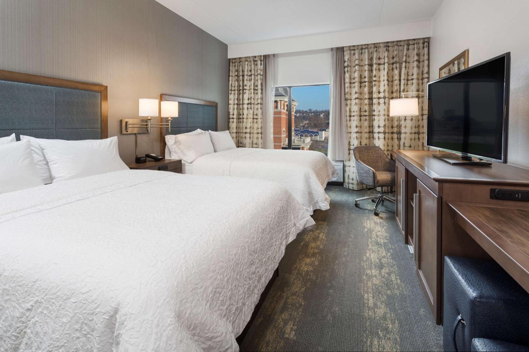 Hampton Inn & Suites Newport/Cincinnati, Ky Экстерьер фото